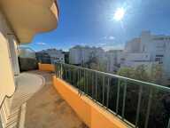 Appartement T4 avec terrasse et garage — photo 2