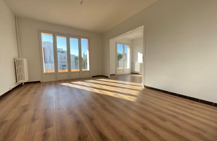 Appartement T4 avec terrasse et garage — photo 3