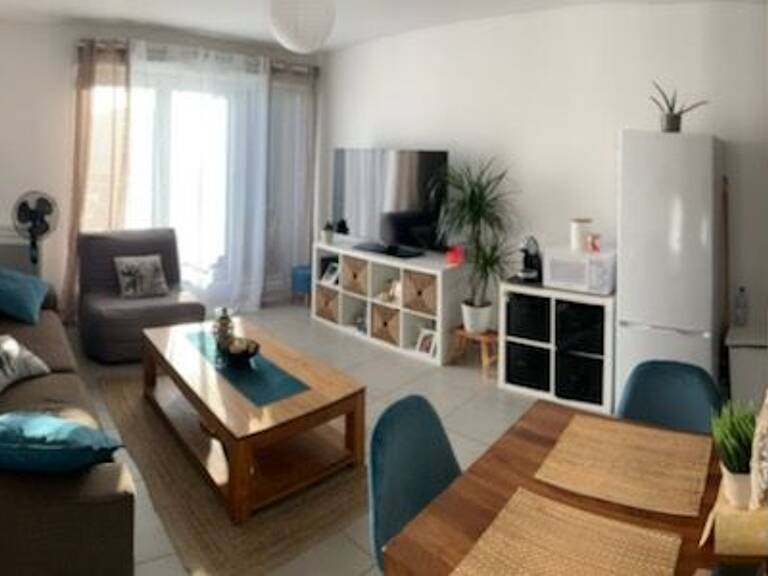 Appartement T2 dans résidence avec terrasse et parking — photo 1