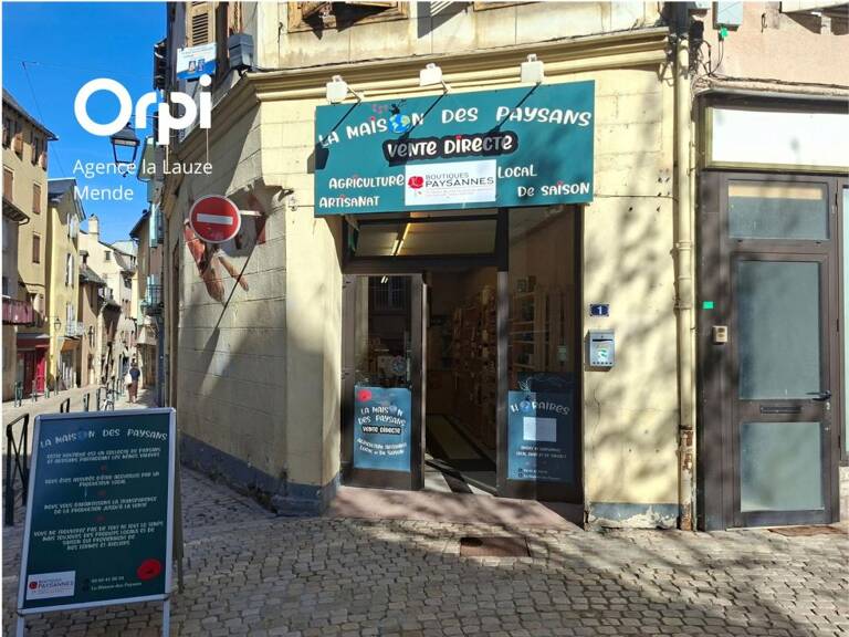Bien Commercial À Louer — photo 1
