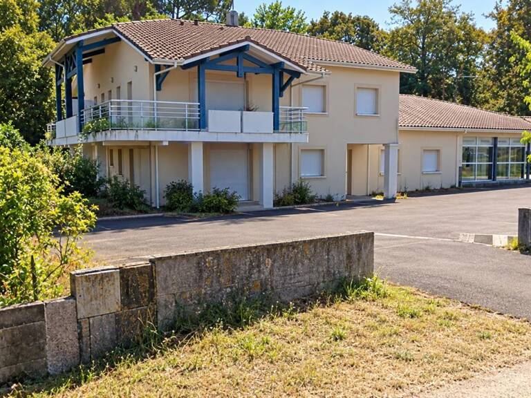 ENSEMBLE IMMOBILIER – 5 APPARTEMENTS + LOCAL PROFESSIONNEL — photo 1