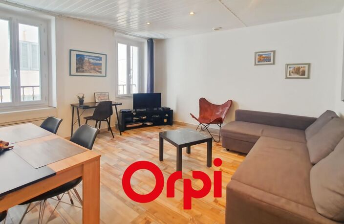 Magnifique T2 meublé d'environ 37m² en plein coeur du centre ville de Bandol — photo 5