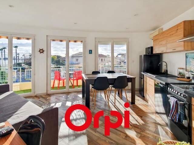 Magnifique T2 meublé d'environ 30 m² avec vue Mer à deux pas de Sanary — photo du bien