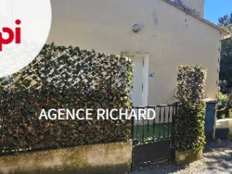 À Louer OLLIOULES Appartement T3 meublé — photo 1
