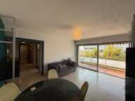 TOULON MOURILLON : T2 DE 50 M² MEUBLÉ, TERRASSE DE 11 M² ET ASCENSEUR — photo 4