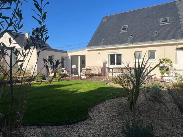 Maison 94 m² rénovée au Pouliguen — Exposition Sud-Ouest, à deux pas du port et des plages — photo du bien