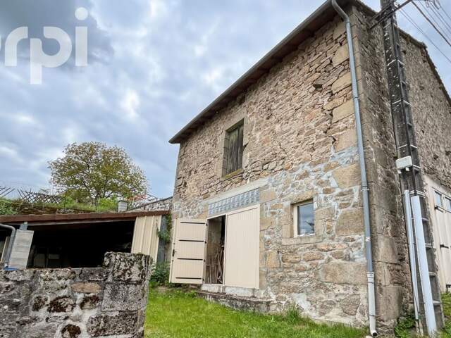 🏚️ GRANGE À FORT POTENTIEL – CENTRE DE RAZÈS – ENVIRON 105 M² — photo du bien