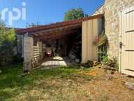  ️ GRANGE À FORT POTENTIEL – CENTRE DE RAZÈS – ENVIRON 105 M² — photo 2