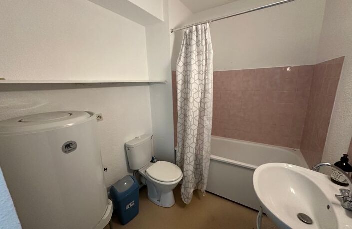   APPARTEMENT À LOUER –DUPLEX 33 M² LIMOGES — photo 5
