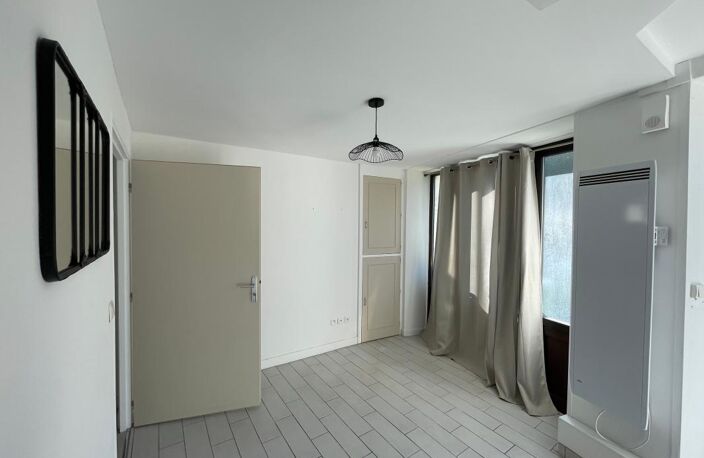 VERNEUIL SUR VIENNE : Appartement 2 pièces 32m² — photo 5