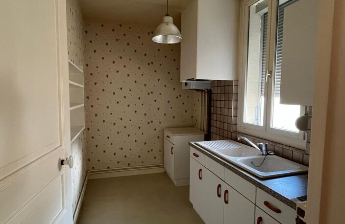 Appartement Reims 2 pièce(s) 43.30 m2 — photo 3