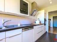 Appartement T3 À Vendre avec 2 Balcons et Stationnement Centre-Ville de Reims — photo 2