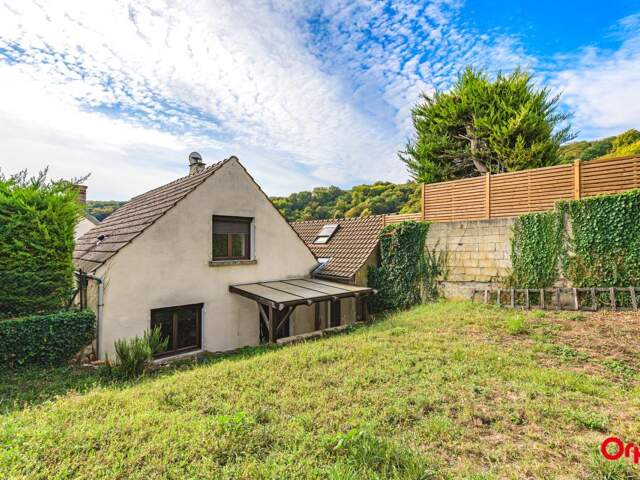Maison À Vendre - VERZY - Jardin, garage — photo du bien