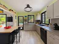 SAINT-RAPHAËL -VALESCURE - VILLA de 200 M² - PISCINE - GARAGE 40 m² — photo 2