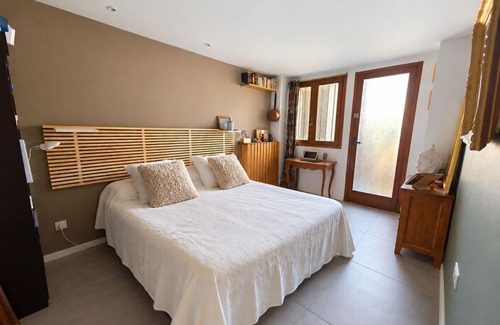 TOULON CLARET, 126 M², 3 CHAMBRES + BUREAU — photo 4