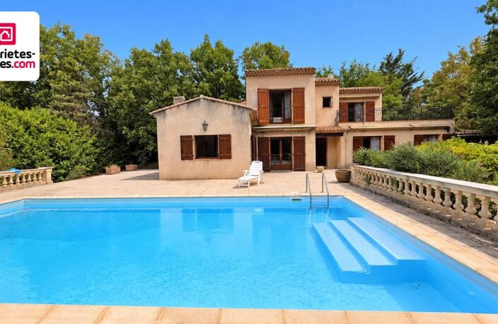 BELLE VILLA PROVENCALE 5 PIECES 156 m2 à RAFRAICHIR TERRAIN 2500 M2 ET GRANDE PISCINE CHAUFFEE — photo 2