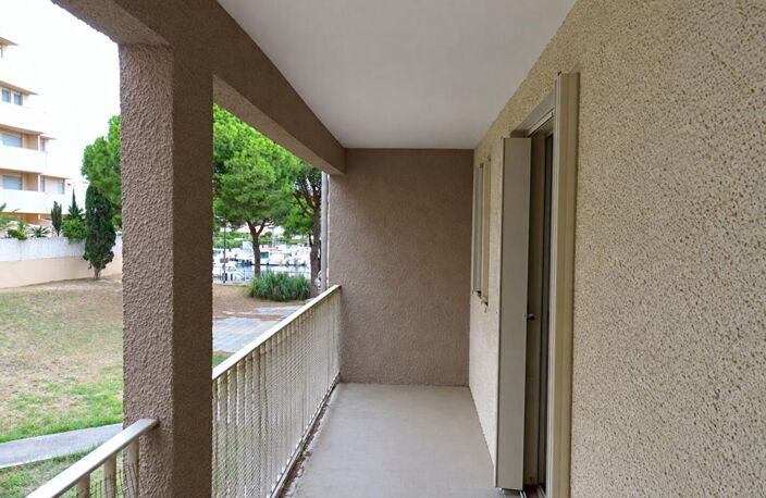 Appartement Canet En Roussillon 2 pièce(s) cabine de 23m²  Terrasse plus  parking — photo 5