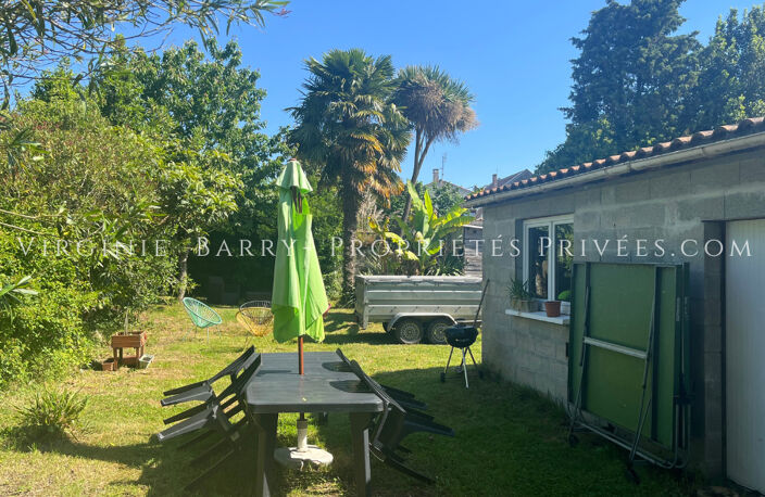MAISON FAMILIALE NON MITOYENNE PROCHE COMMERCES ET ECOLES — photo 4