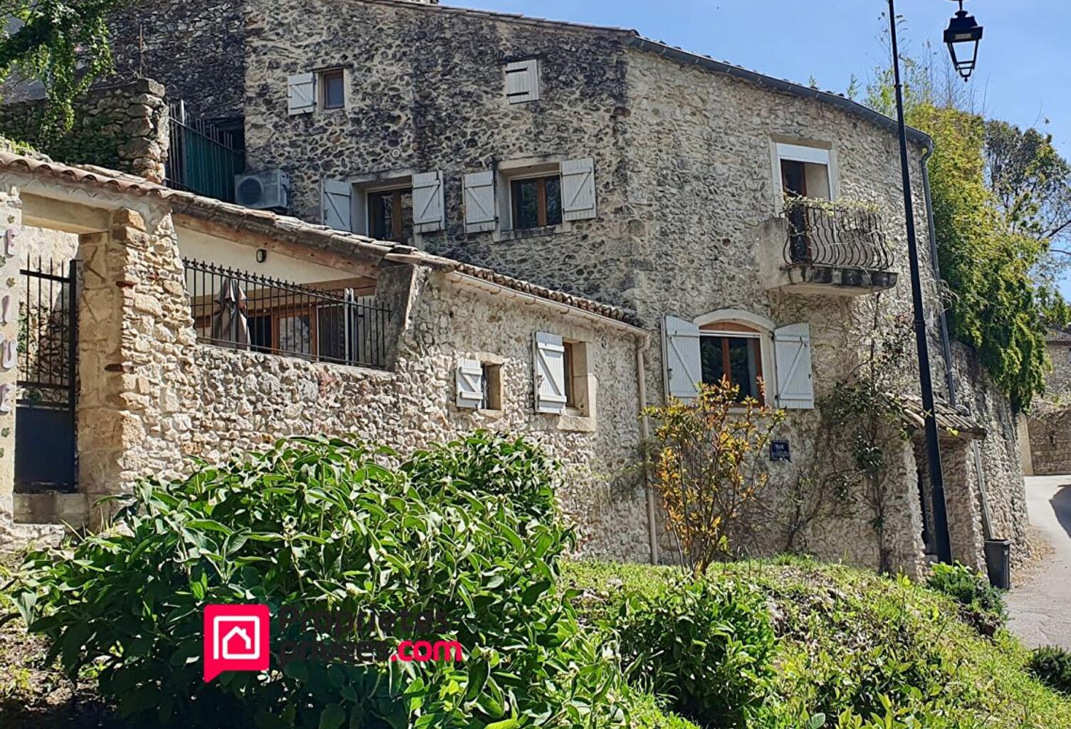 Maison de village entre Uzes et Nimes — photo 1