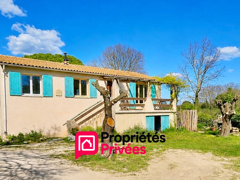 Proche Uzès, Maison individuelle sur grand terrain — photo 1