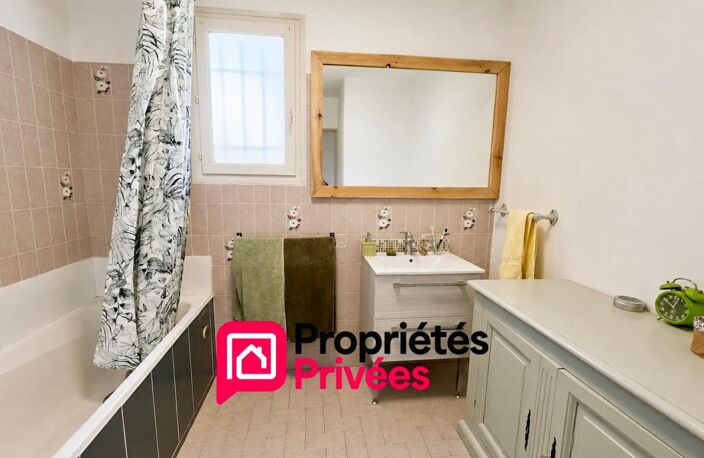 Proche Uzès, Maison individuelle sur grand terrain — photo 4