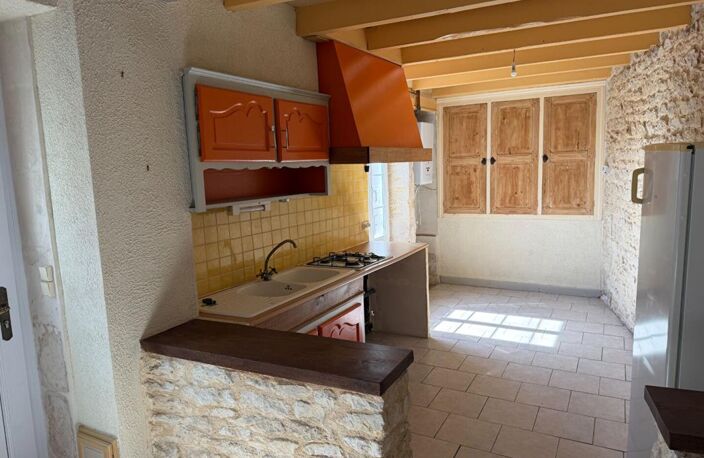 Maison Saint Maixent L Ecole 3 pièce(s) 75m2 — photo 3