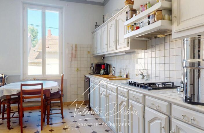 CARCASSONNE - MAISON - 3 CHAMBRES - PUITS - VERANDA - JARDIN — photo 4