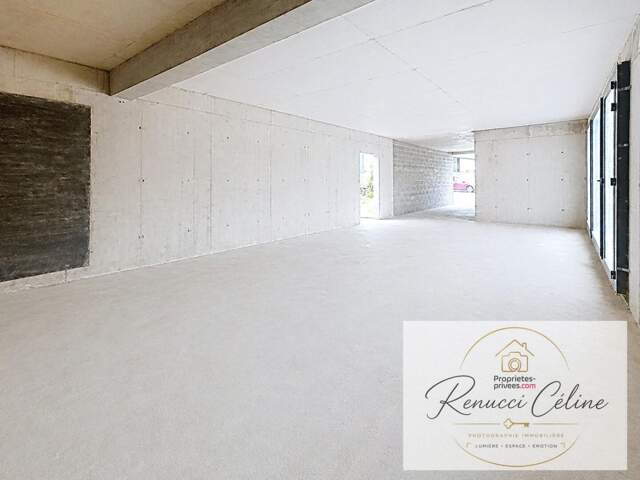 Local  commercial de 57 m² — photo du bien