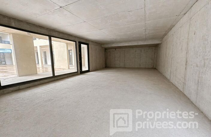 Local  commercial de 57 m² — photo 3