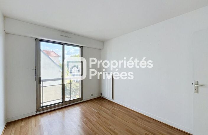 Nanterre - Spacieux 3 pièces de 84 m² - Dernier étage - Terrasse de 22 m² -  Box — photo 4