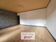 Maison 4 pièces avec terrasse, petit jardin et espace de stationnement — photo 2