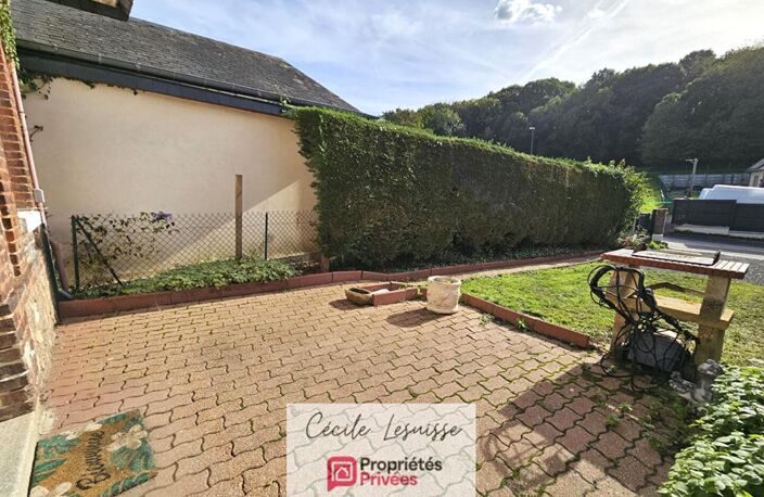 Maison 4 pièces avec terrasse, petit jardin et espace de stationnement — photo 4