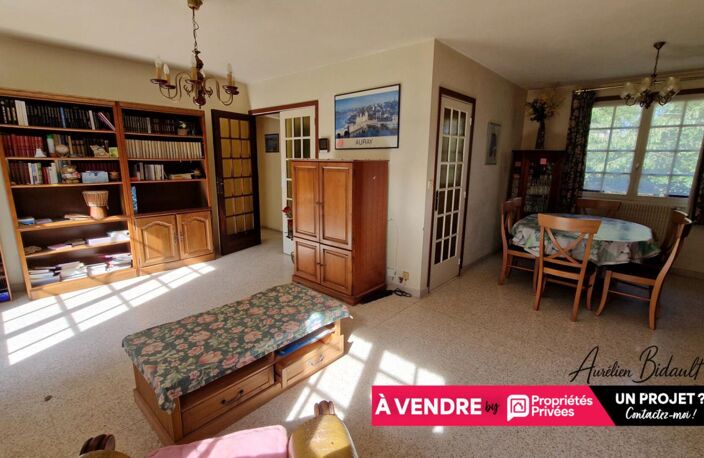 Maison 4 pièces 94 m² CAUGÉ — photo 4