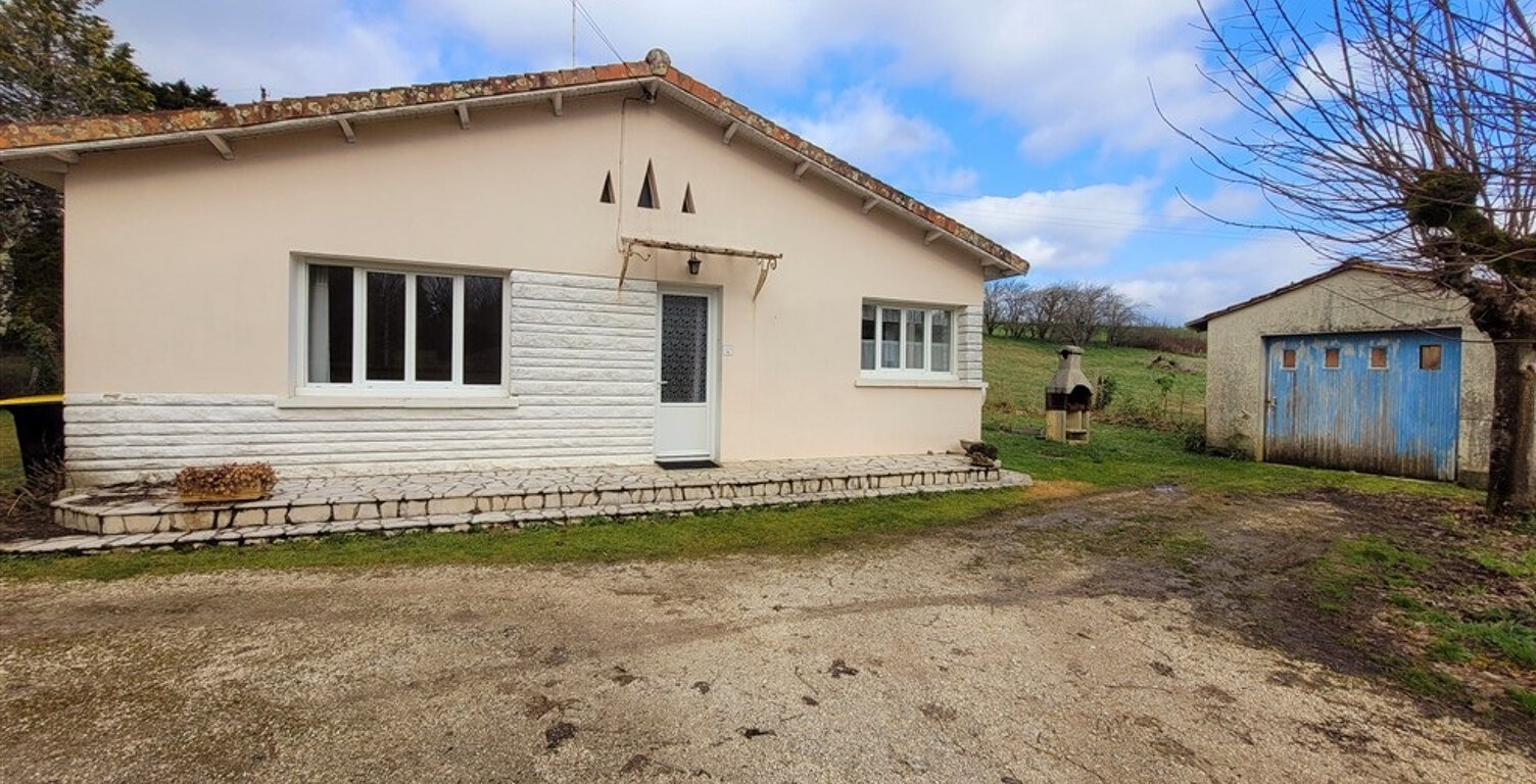 GARDES LE PONTAROUX (16320) : Maison plain pied de 96m2 avec garage — photo 1