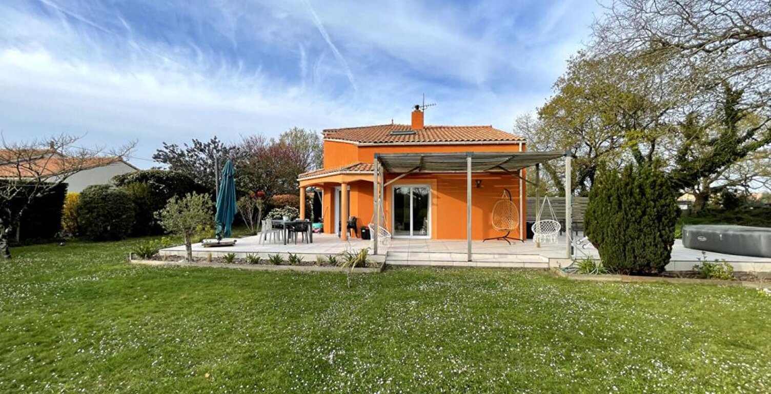 Corsept (44560)  Maison 4 chambres — photo 1
