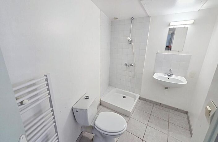 Immeuble Saint Laurent sur Sevre - 2 appartements T2 — photo 3