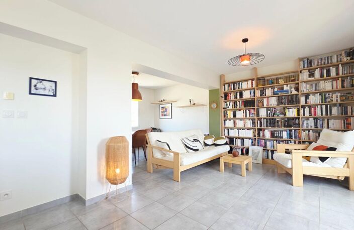 SAINT DOULCHARD MAISON 4 PIECES 3 CHAMBRES JARDIN SOUS-SOL — photo 4