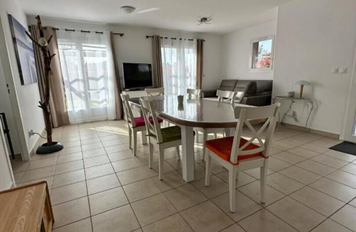 Baisse de Prix-Maison 3 chambres à 2 pas du lac — photo 4
