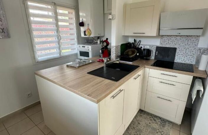 Baisse de Prix-Maison 3 chambres à 2 pas du lac — photo 5