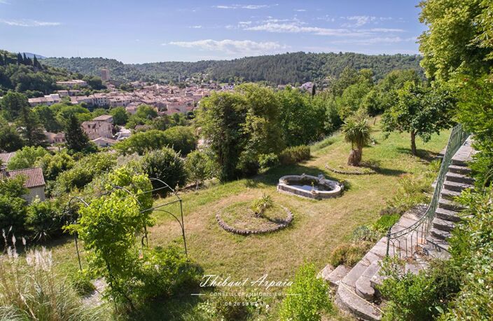 Une propriété où la Provence s'exprime dans toute son authenticité - RIEZ (04500) — photo 5