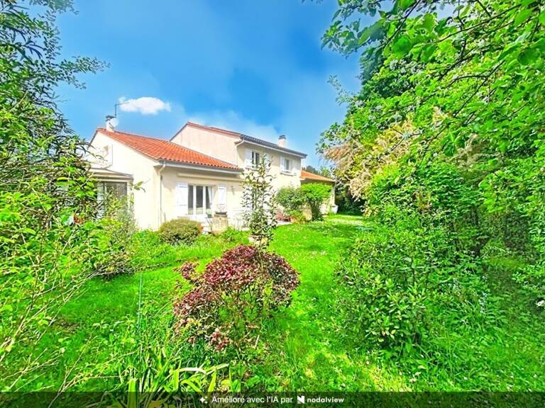 Belle maison de 4 ch sur magnifique jardin dans un quartier résidentiel d'Eysines, intra rocade 210 m2 — photo 1