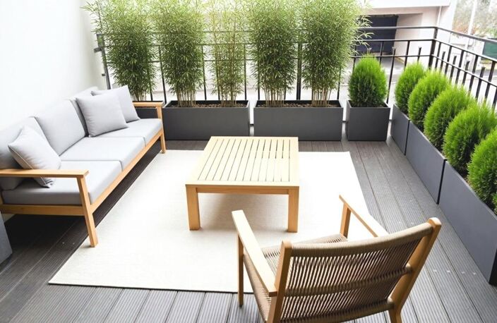Immeuble offrant T2, T3 , 2 garages et un local commercial — photo 2