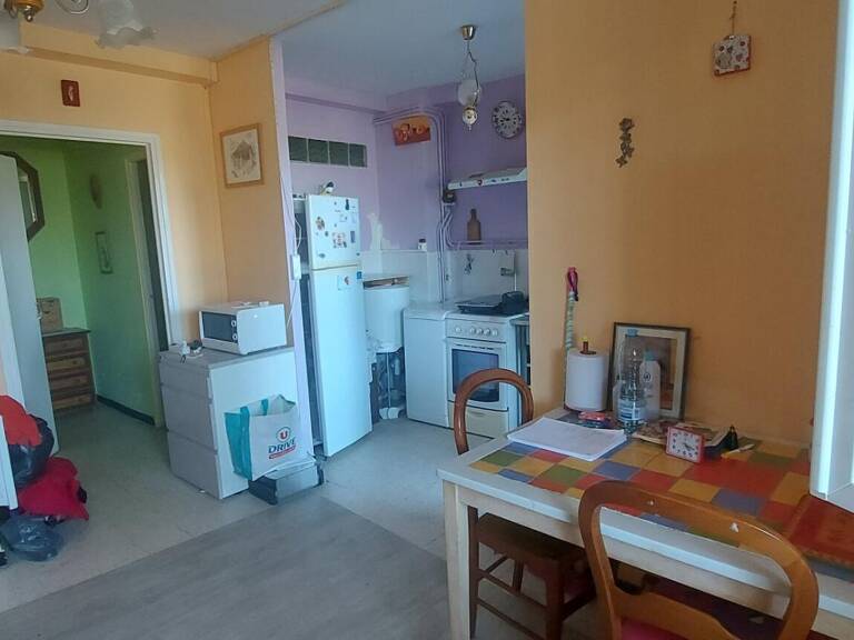 30.GARD.NIMES. APPARTEMENT DE 38 m²  QUARTIER CAMPLANIER DANS RESIDENCE CALME ET SECURISEE — photo 1