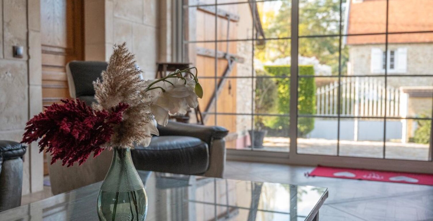 Longère de prestige au charme intemporel 350m2 habitable — photo 1
