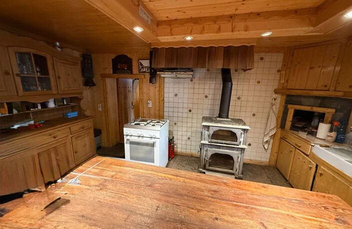 Ferme savoyarde coteau de MAGLAND 5 pièces , 220 000 euros — photo 2