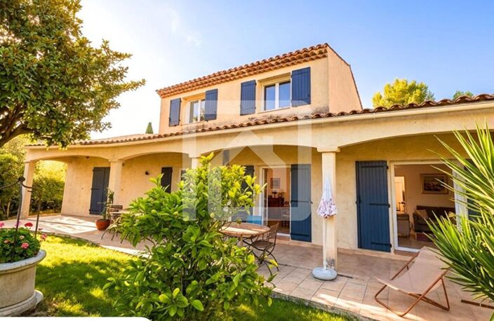 Villa individuelle 6 pièces 148 m2 avec jardin arboré, terrasse et cave — photo 2