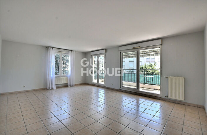 Montchat - appartement T5 de 110 m², Calme, Terrasse, Garage, Lyon 3ème (69003) — photo 2