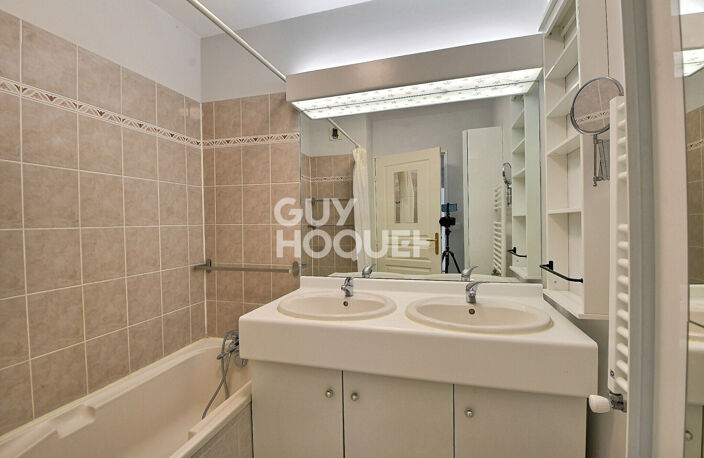 Montchat - appartement T5 de 110 m², Calme, Terrasse, Garage, Lyon 3ème (69003) — photo 5