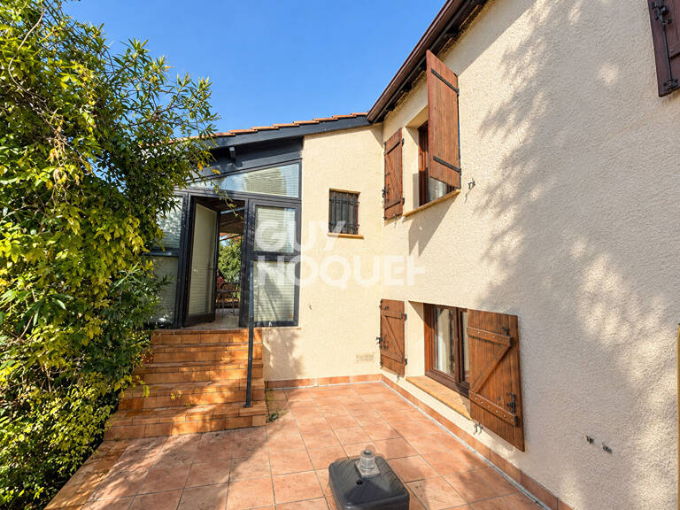 Maison 4 chambres jardin et garage. — photo 1