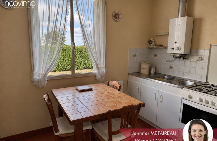 Bourg - Plain-pied non mitoyen 2 chambres avec garage sur 60 — photo 5